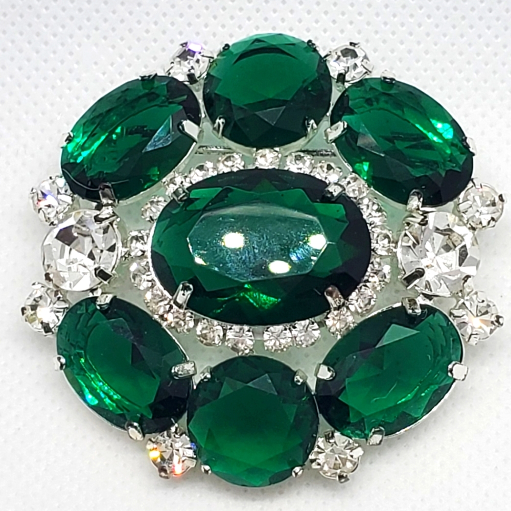 Unbranded BROOCH -Pin-made of silver metal- crystals-green and clear rhinestones